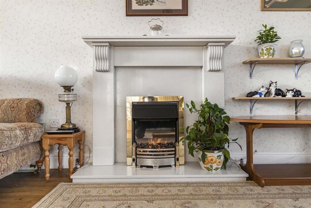 Additional image 5 of East Fen Road, Isleham, Ely