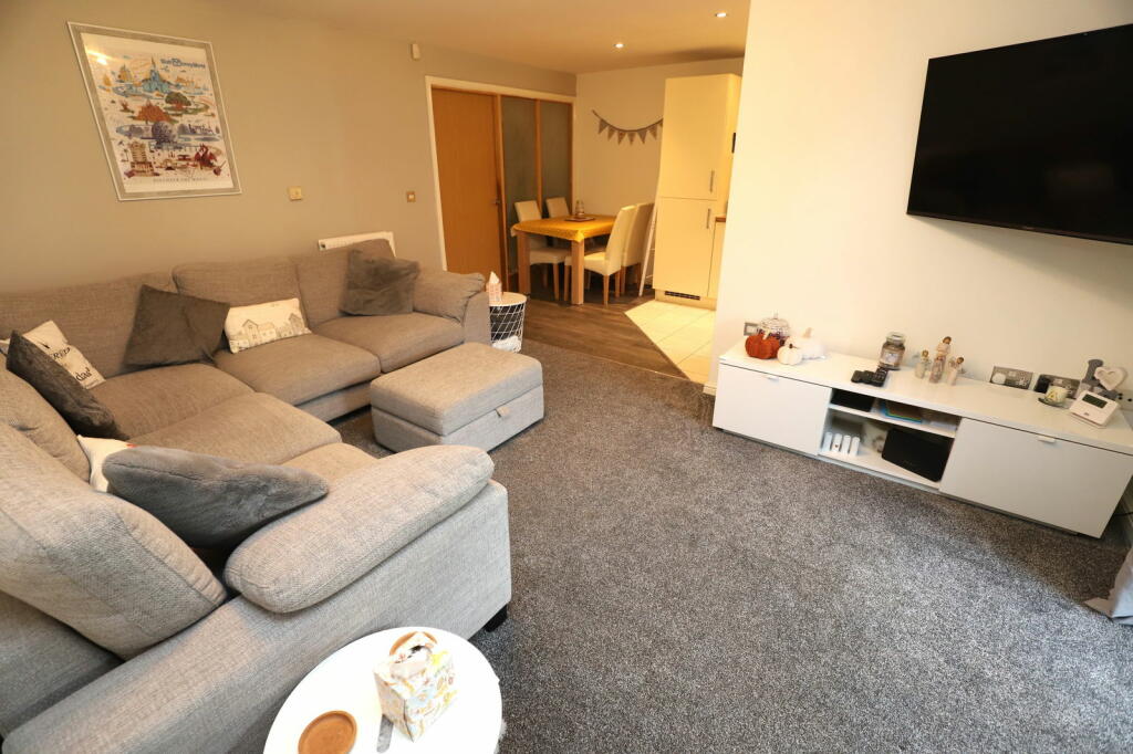 Additional image 4 of Kingsbury Close, Bury, BL8 1WA