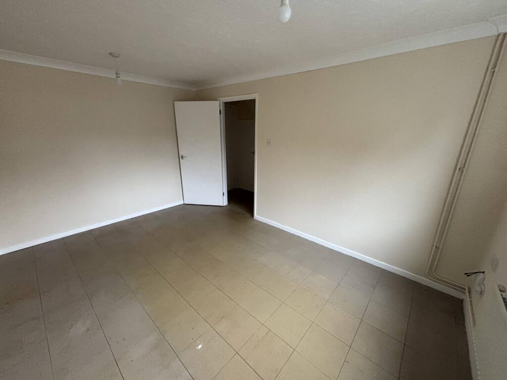 Additional image 11 of 12 Kingfisher Close, Bournemouth, Dorset BH6 5BB