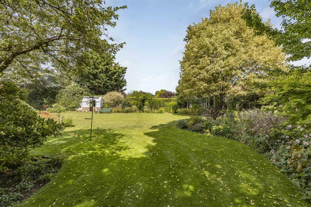 Additional image 28 of Fordham Road, Newmarket