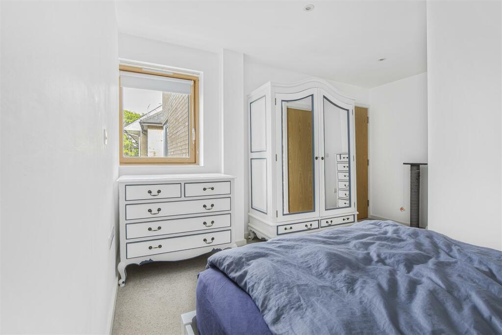 Additional image 8 of New Street, Cambridge