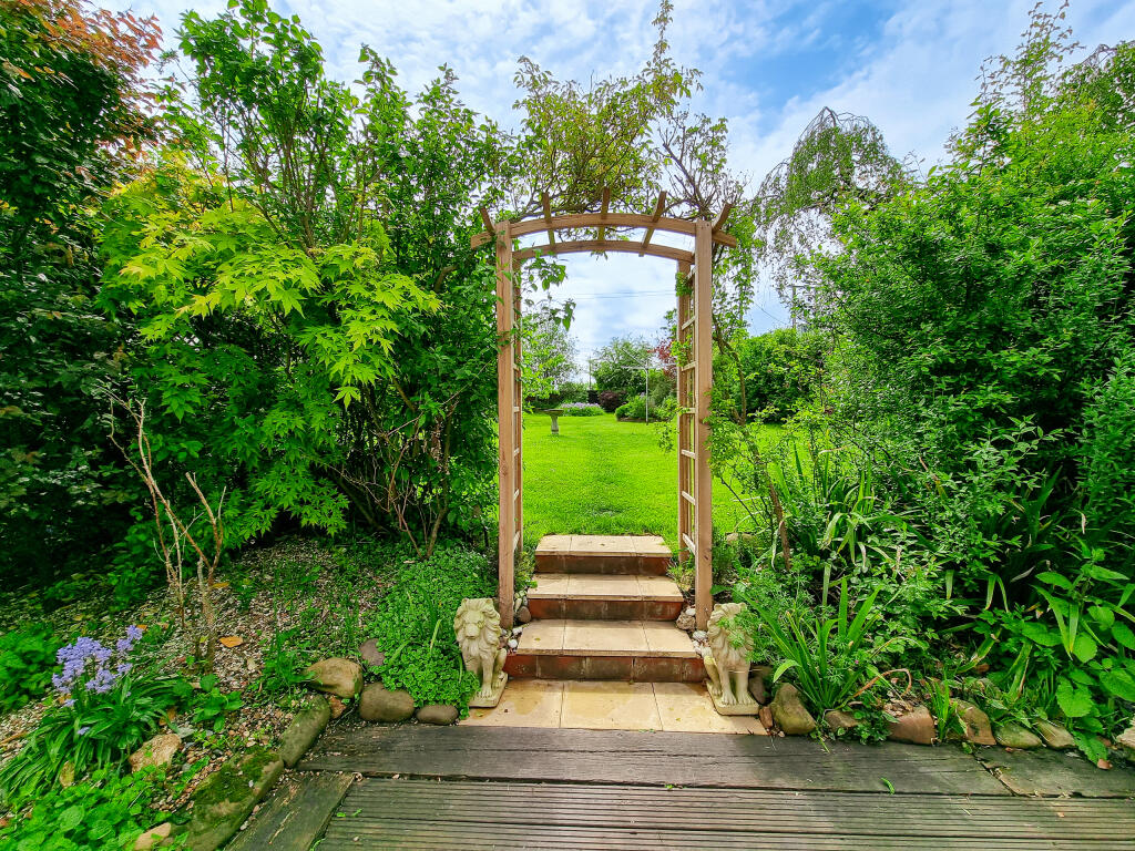 Additional image 3 of The Street, Sturmer