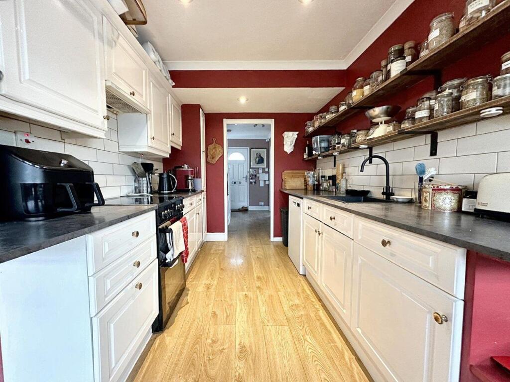 Additional image 17 of Broomfield Avenue, Telscombe Cliffs, BN10 7AJ