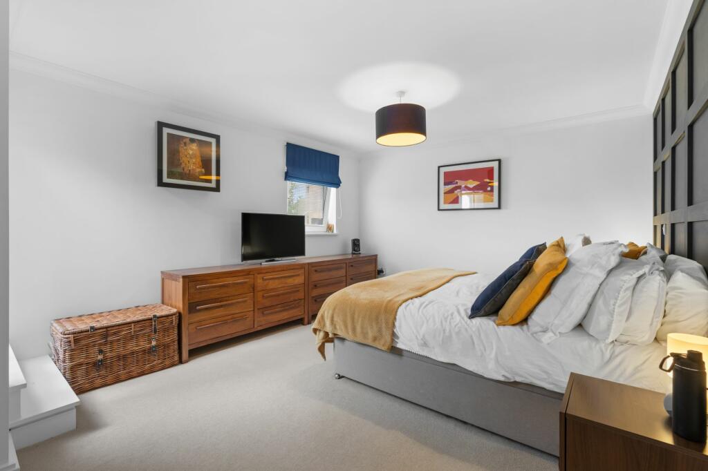 Additional image 4 of Scholars Walk, Cambridge, CB4