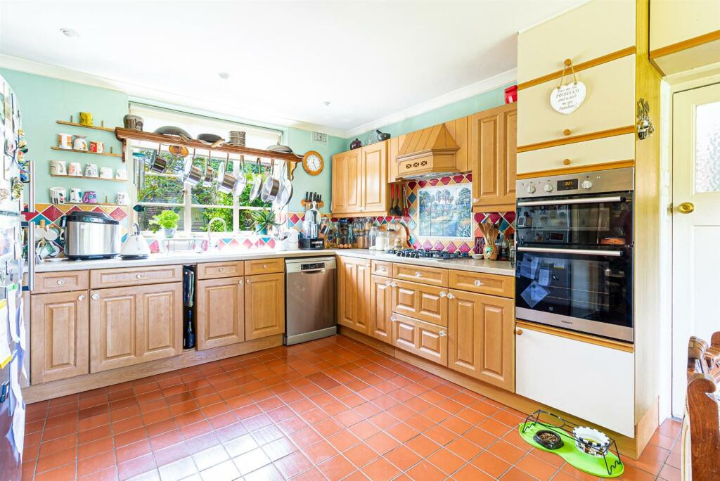 Additional image 7 of Hamlet Road, Haverhill