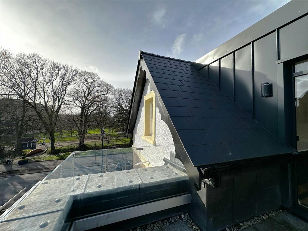 Additional image 5 of Park Place, Cardiff, CF10