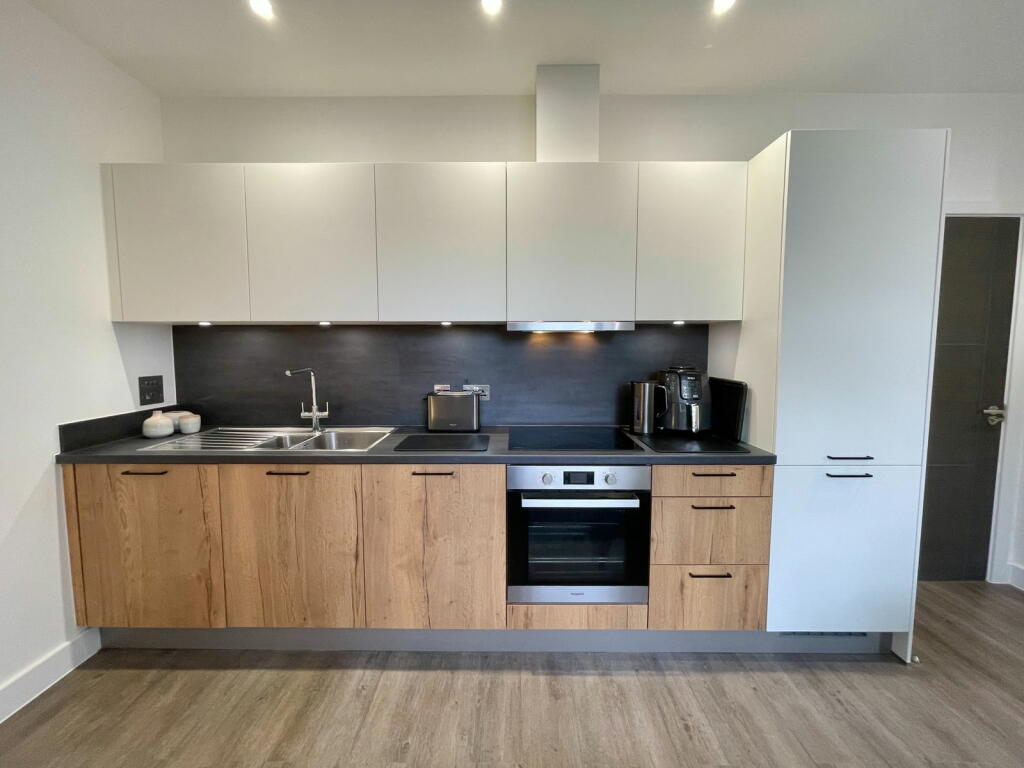 Additional image 6 of Royal House, Princes Gate, Homer Road, Solihull