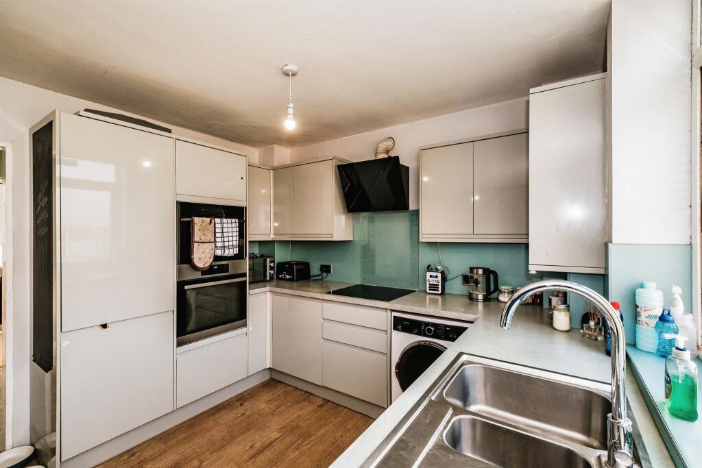 Additional image 8 of Manor Road, Lancing