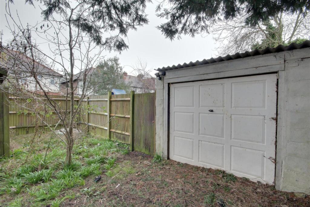 Additional image 13 of South Farm Road, Worthing