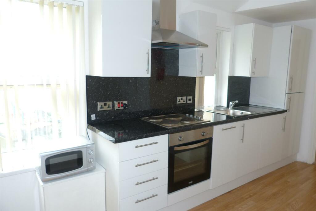 Additional image 2 of Colum Road, Cathays