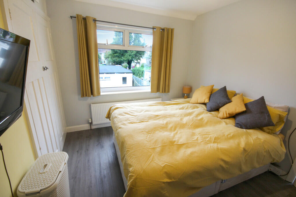 Additional image 8 of Coldhams Lane