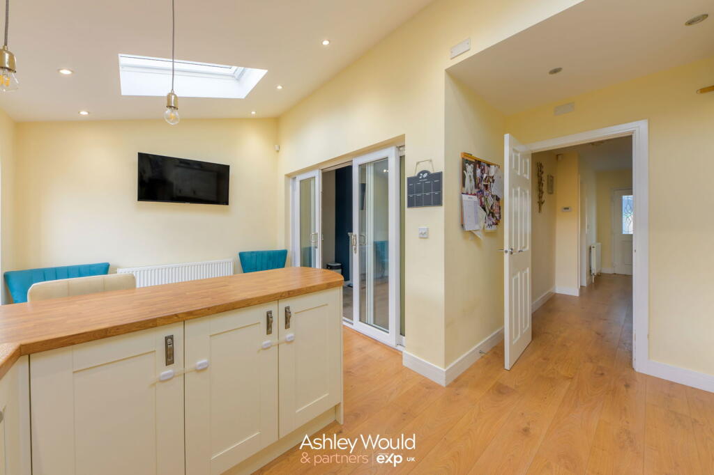 Additional image 3 of Pound Close, Oldbury, B68 8LZ