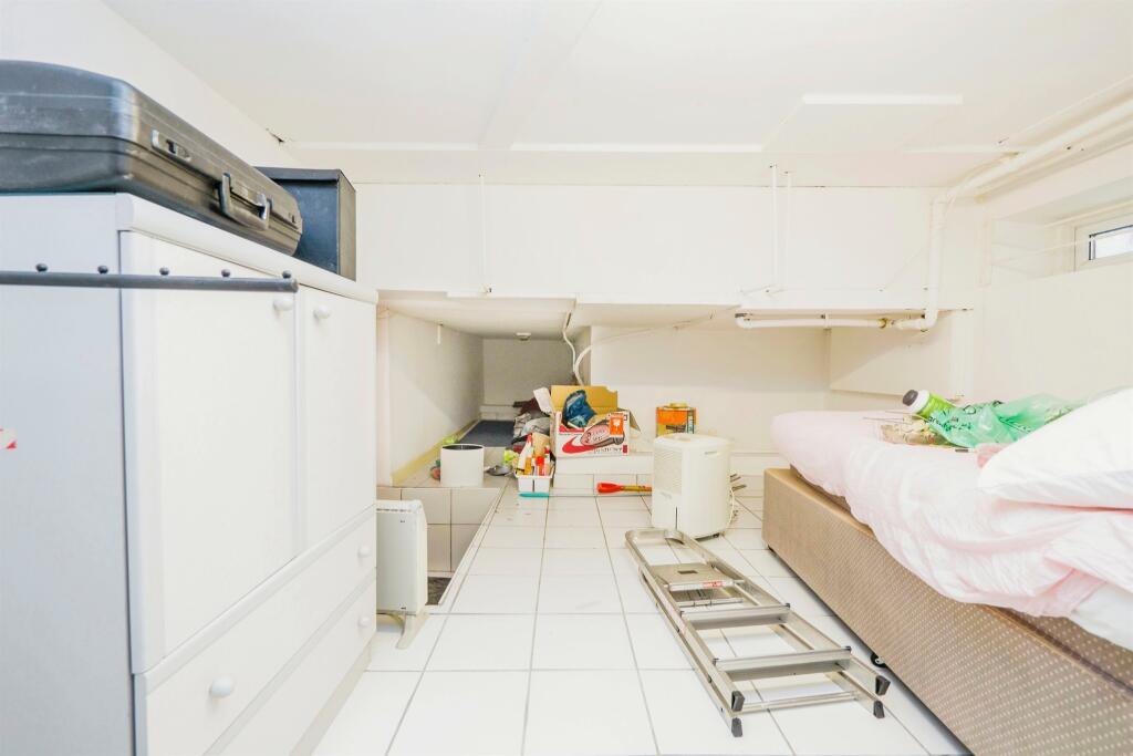 Additional image 15 of Hollybush Rise, Cyncoed, Cardiff