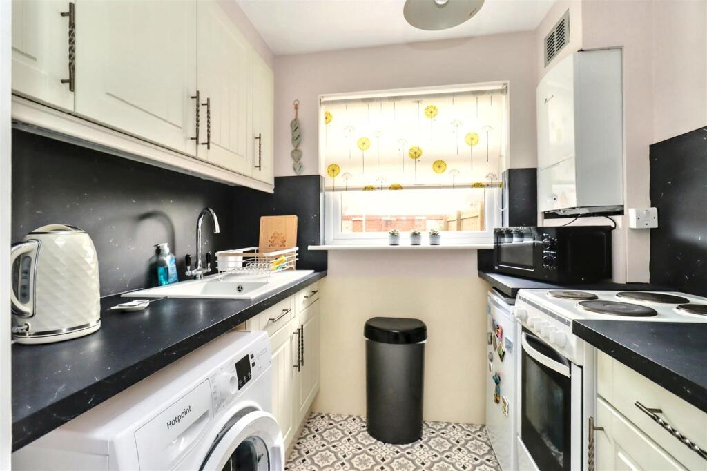 Additional image 12 of Modern home close to riverside walks - Clevedon