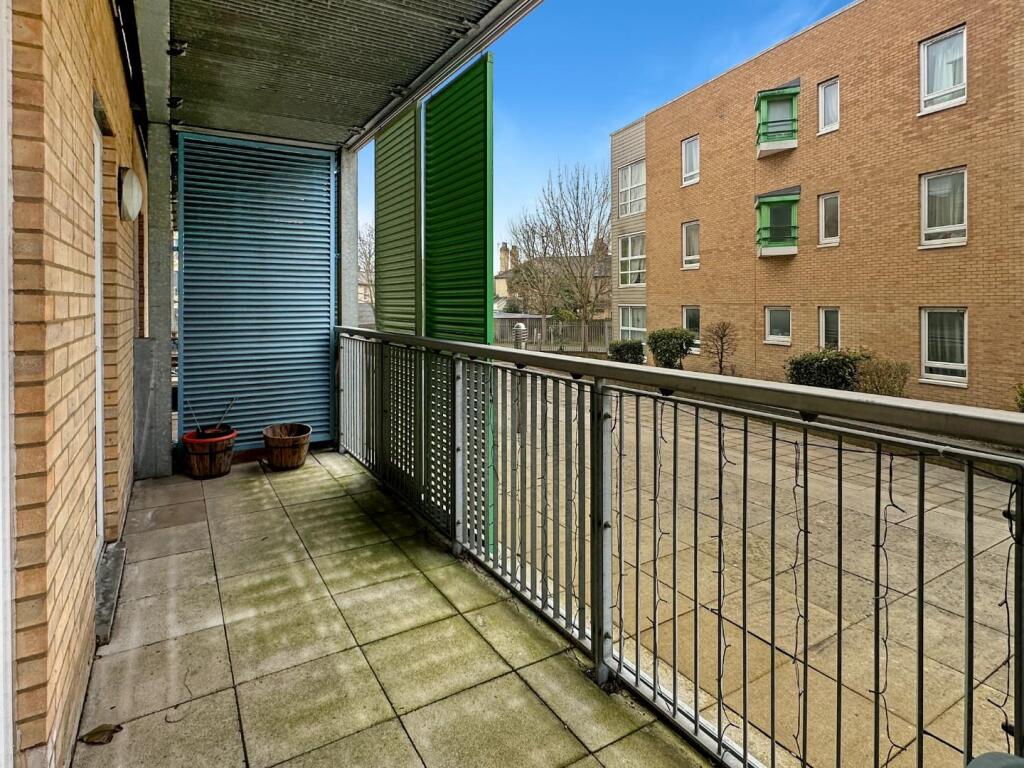 Additional image 9 of Warren Close, Cambridge