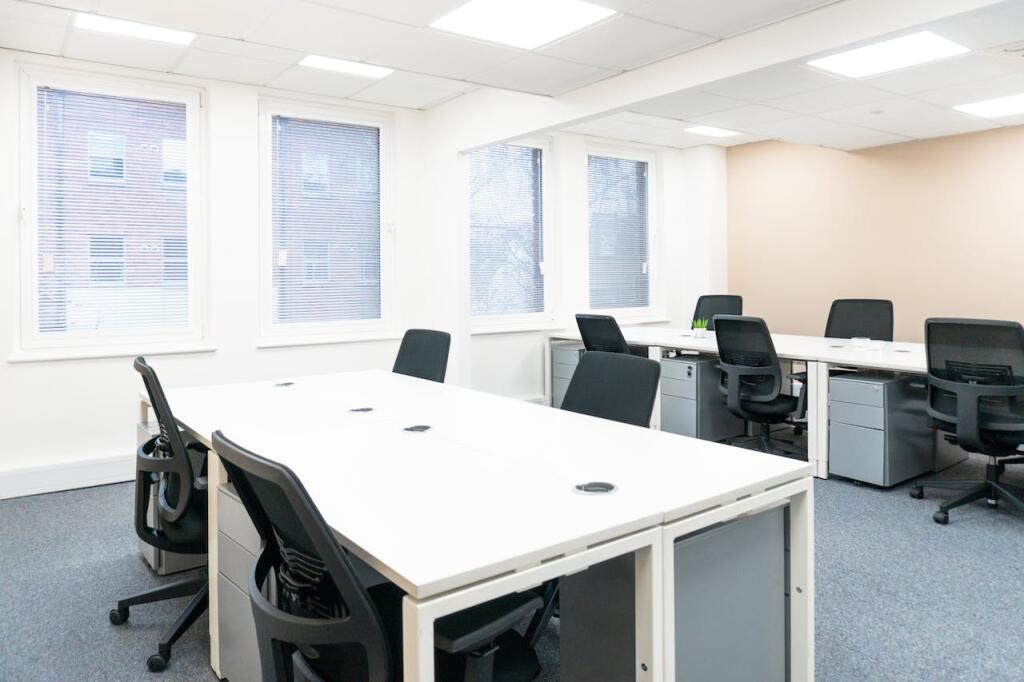 Additional image 3 of Upper Floors, 54-56 Victoria Street, St. Albans, AL1 3HZ