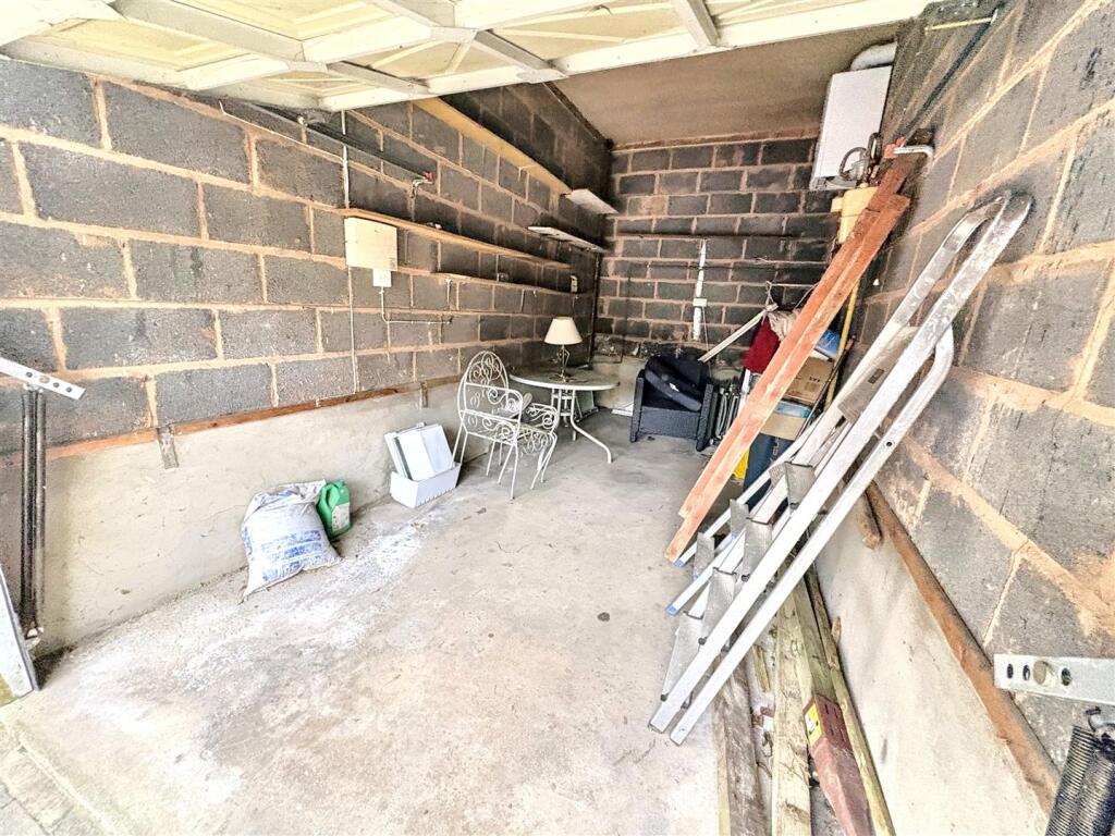 Additional image 24 of Billesley Lane, Moseley