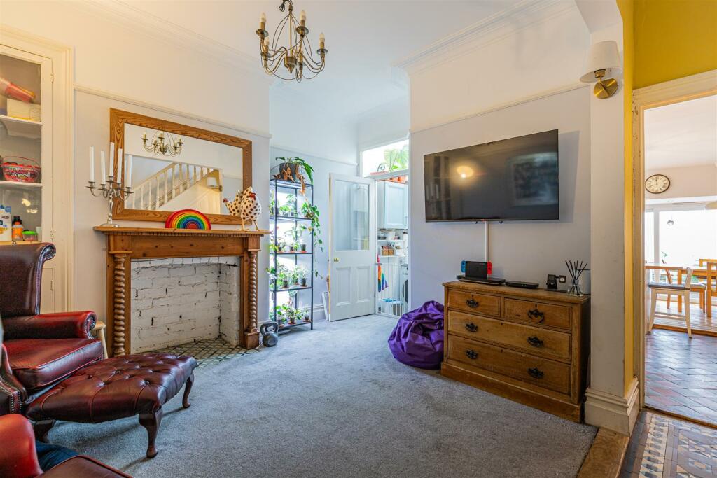 Additional image 5 of Lochaber Street, Roath Park