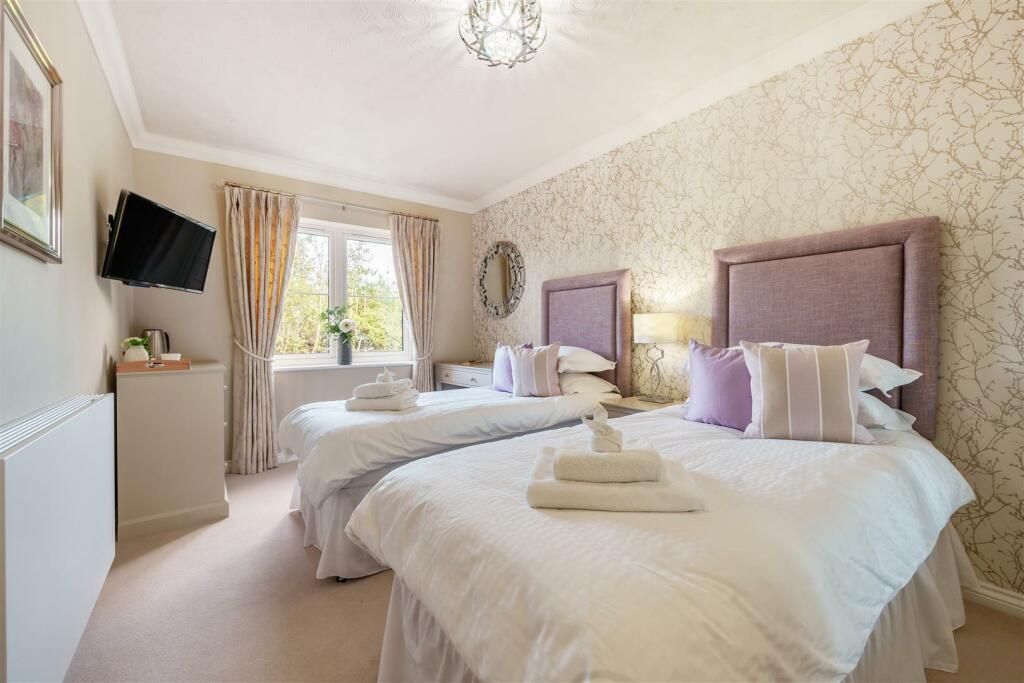 Additional image 11 of Weavers Lodge, Haverhill