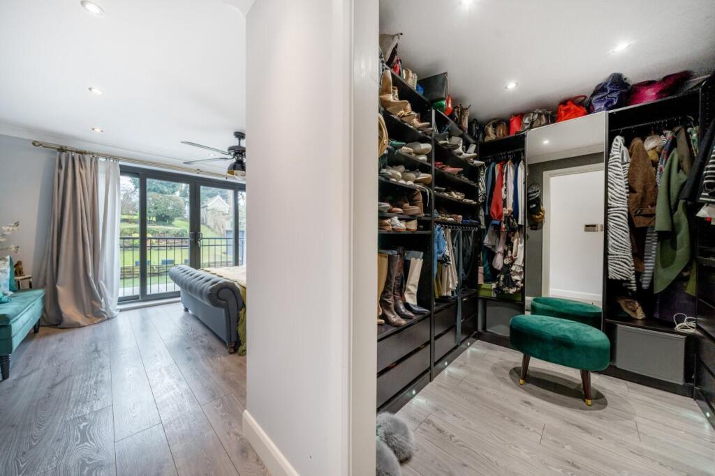 Additional image 11 of Camden Park Road, Chislehurst