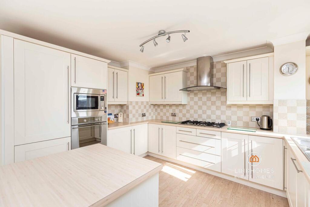 Additional image 21 of Barbers Wharf, Poole, BH15