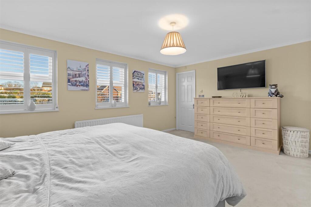 Additional image 18 of Arun Close, Stone Cross, Pevensey