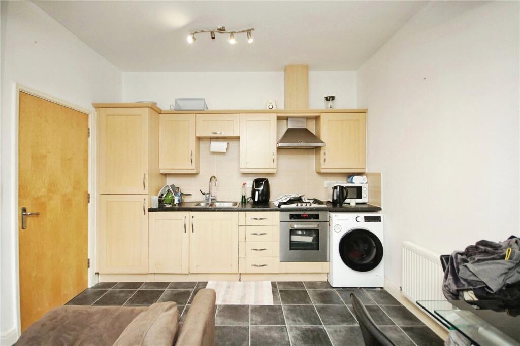 Additional image 2 of Summit Close, Kingswood, Bristol, Gloucestershire, BS15