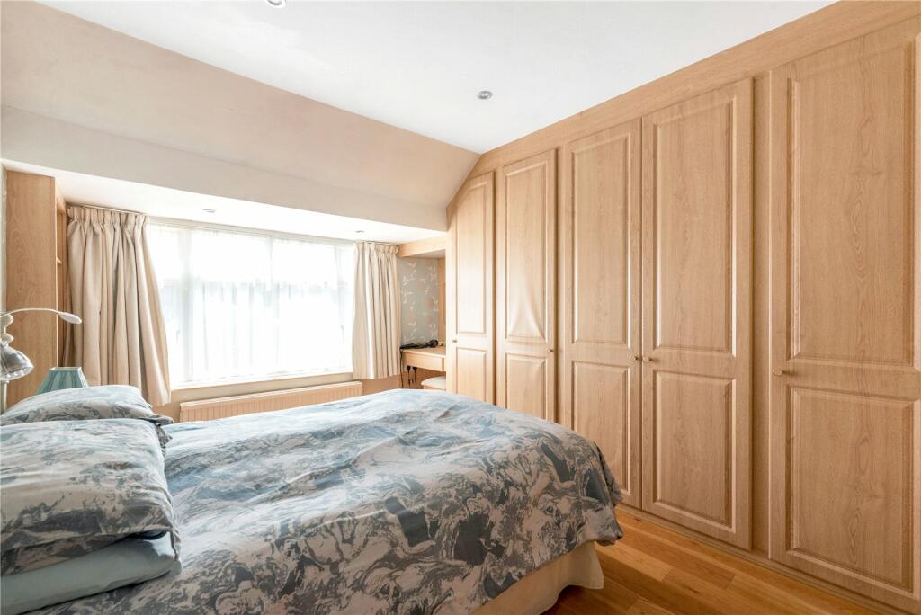 Additional image 12 of Ruskin Walk, Bromley, BR2