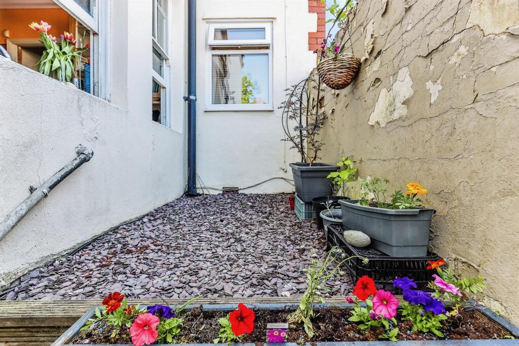 Additional image 17 of Roath Court Road, Roath, Cardiff