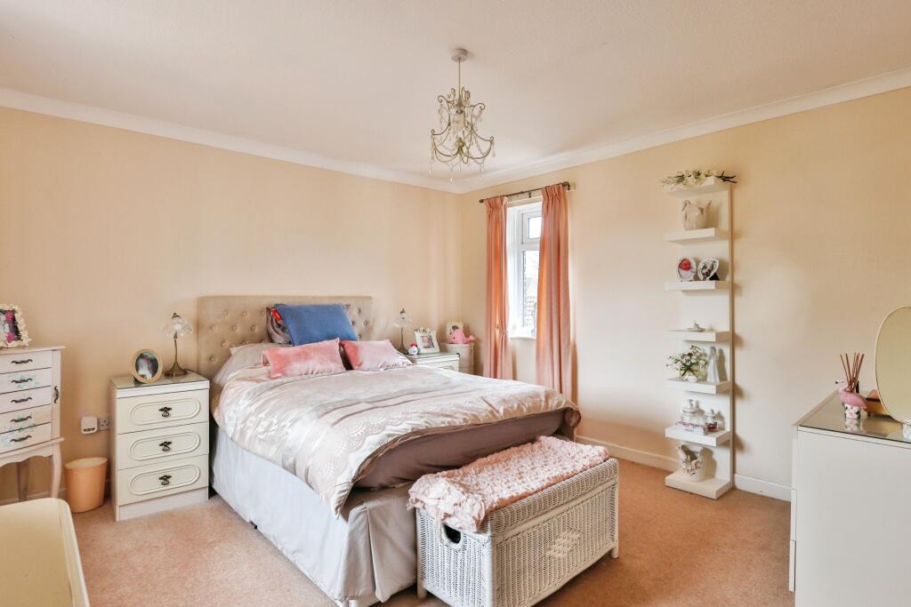 Additional image 10 of Landford Gardens, THROOP, Bounemouth, Dorset, BH8