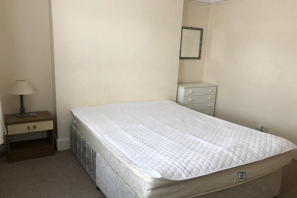 Additional image 7 of 4 bedroom House in Winton