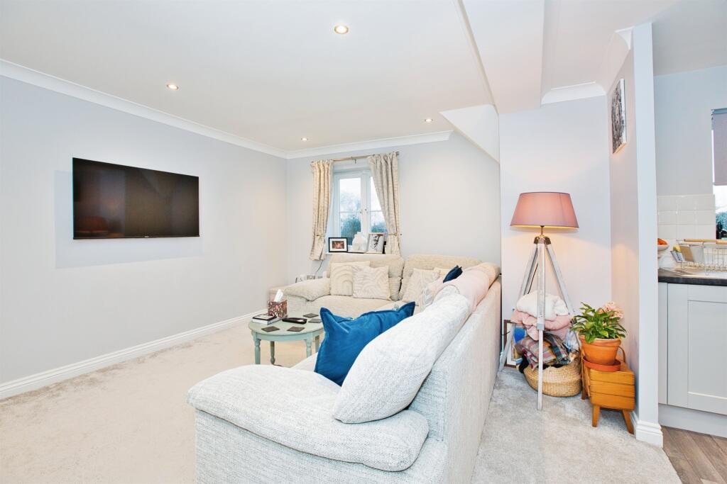 Additional image 4 of Hawks Rise, Yeovil