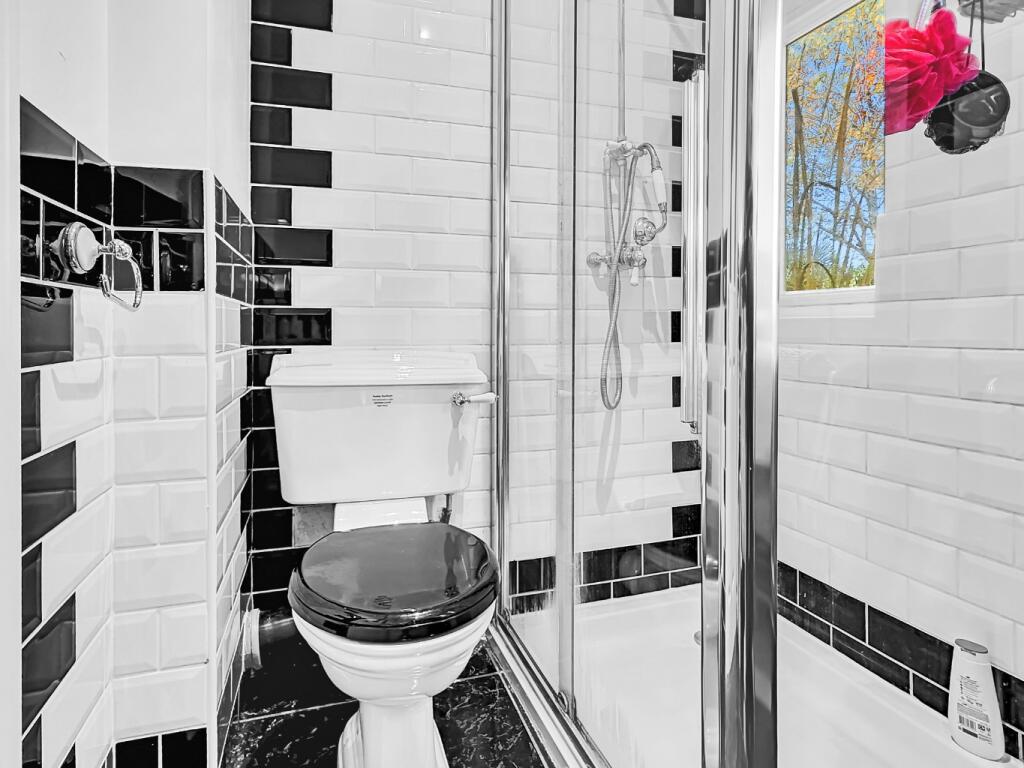 Additional image 9 of London Road, Harston