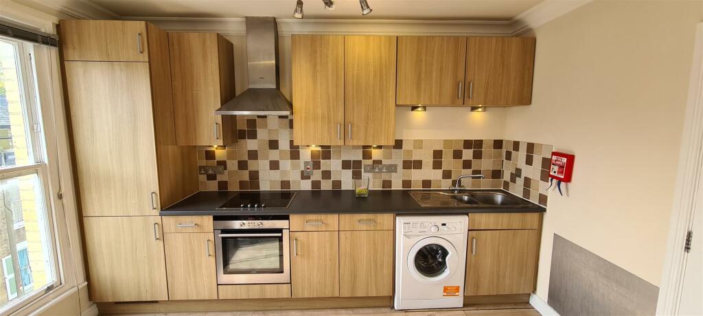 Additional image 2 of Flat 7, 4 The Mews, Norwich Street, Cambridge