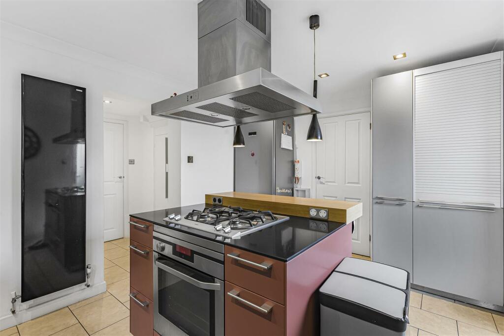 Additional image 8 of Chequers, Welwyn Garden City