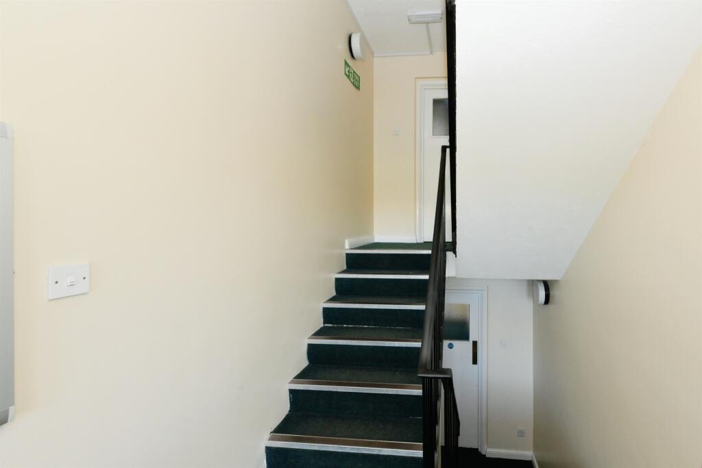 Additional image 9 of Walsingham Close, Hatfield