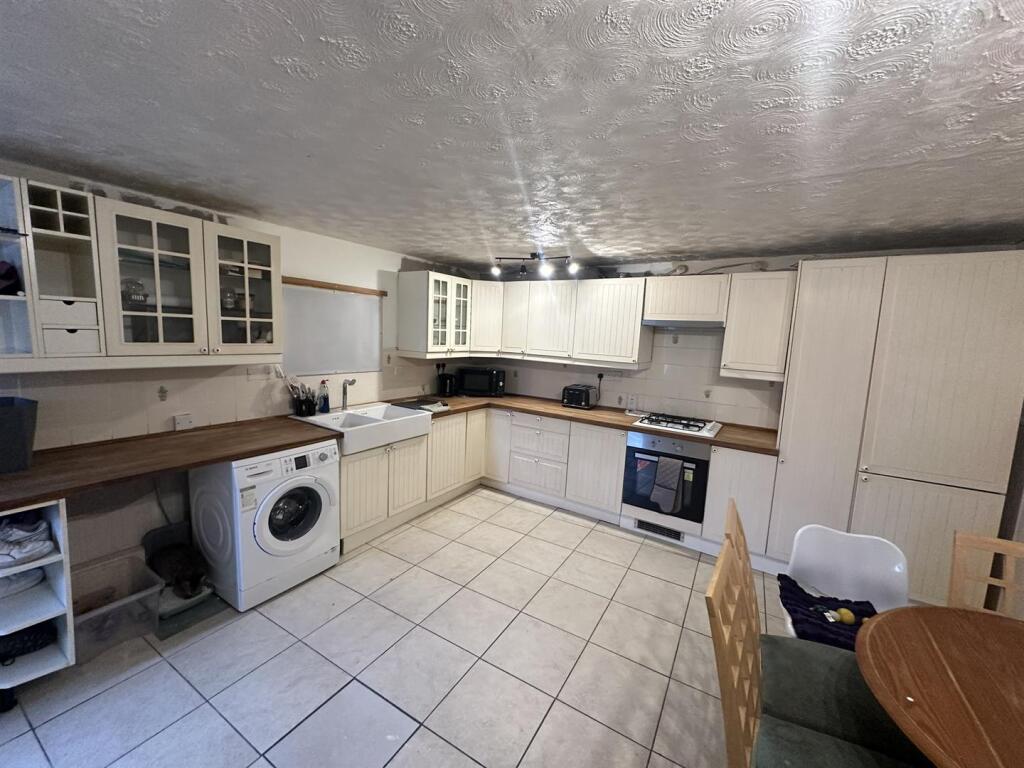 Additional image 4 of Halifax Road, Keighley