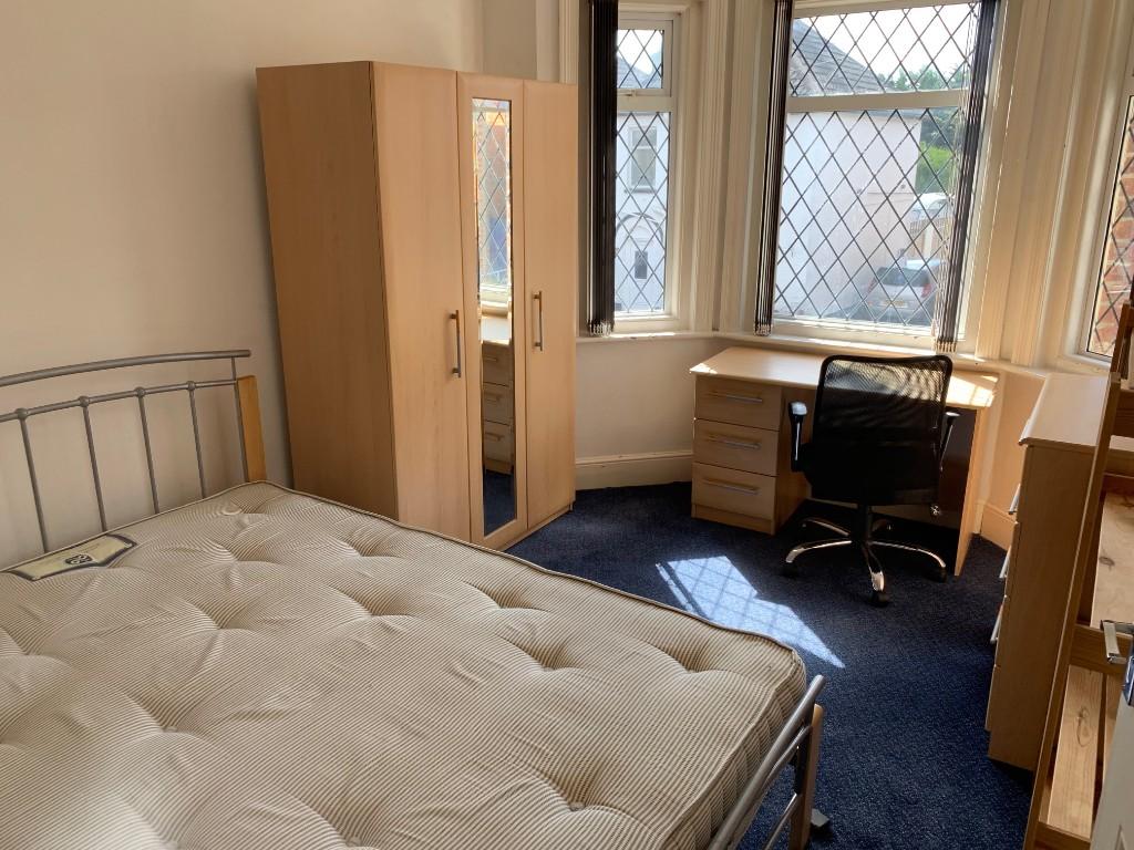 Additional image 16 of 5 Bedroom Student House, Cardigan Road.