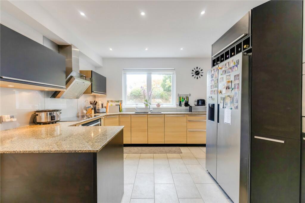 Additional image 17 of Bronwydd Avenue, Penylan, Cardiff, CF23