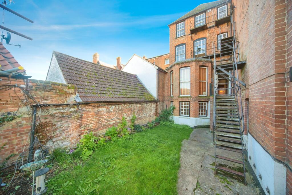 Additional image 21 of High Street, Newmarket