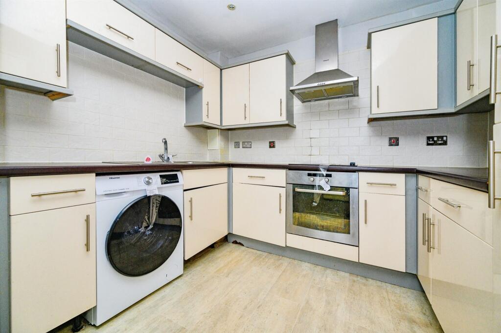Additional image 15 of Parkhouse Court, Hatfield