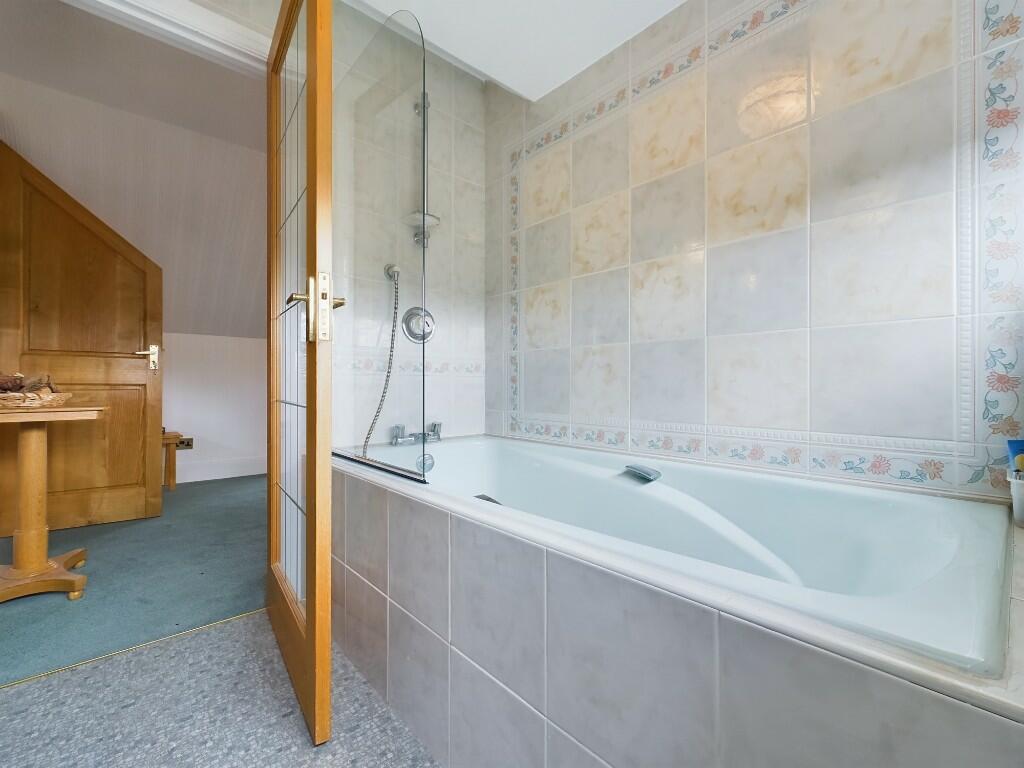 Additional image 29 of Heol Mabon, Rhiwbina, CF14