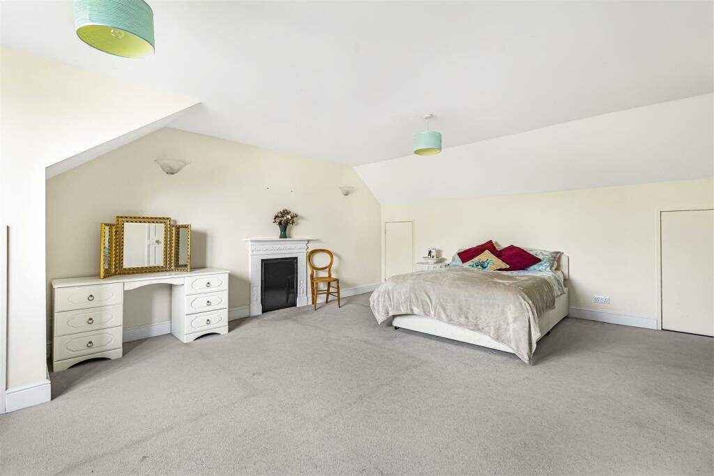 Additional image 21 of Tunwells Lane, Great Shelford