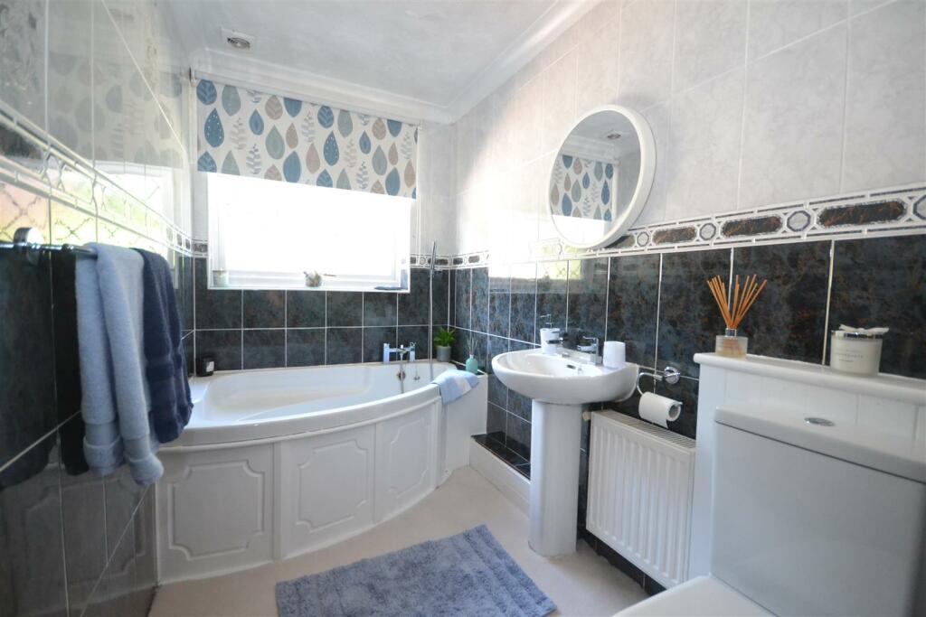 Additional image 19 of Strathmore Drive, Verwood