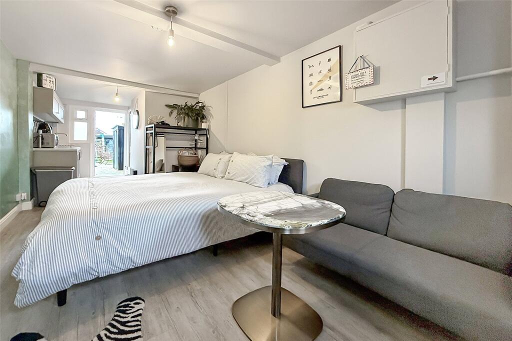 Additional image 23 of Cornwall Road, Littlehampton, West Sussex