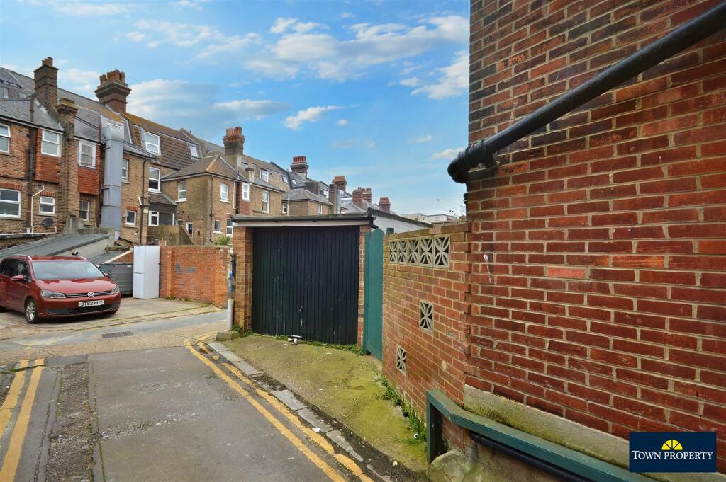 Additional image 19 of Elms Avenue, Eastbourne