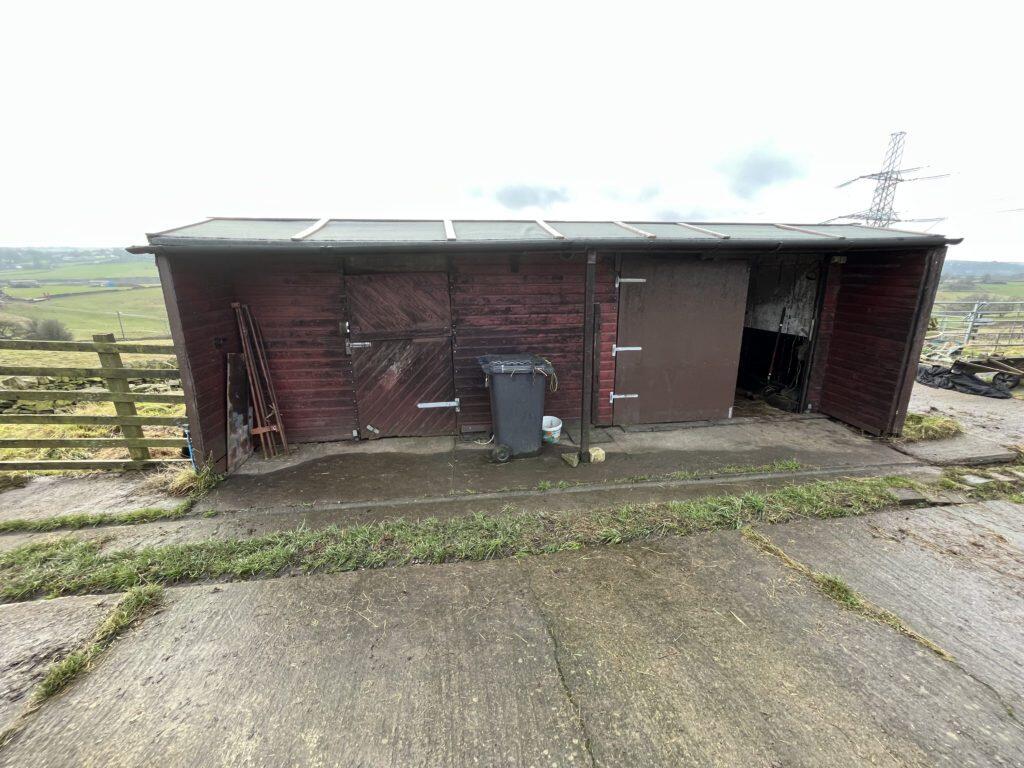 Additional image 15 of Equestrian Property for Sale – Five Acre Farm, Dean Lane, Thornton, Bradford, BD13 3RZ