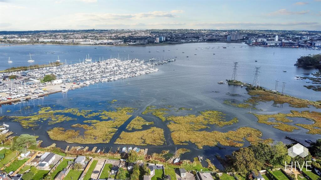 Additional image 22 of Woodlands Crescent, Poole