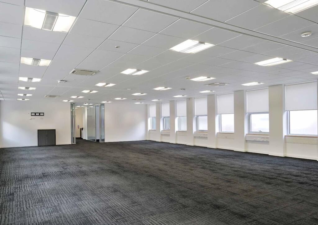 Additional image 3 of 90 Hills Road, Cambridge, CB2 1LQ