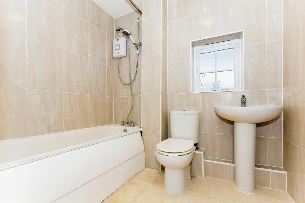 Additional image 9 of South Park Drive, Papworth Everard, Cambridge